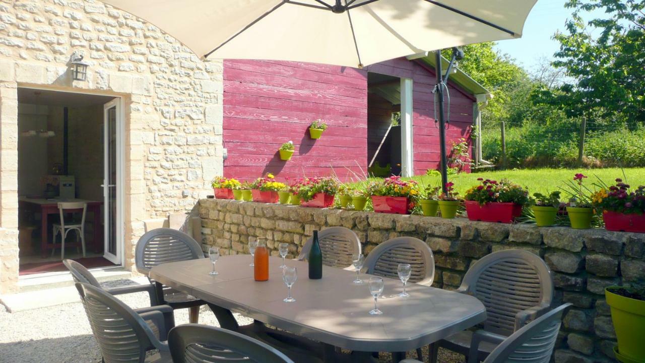 Gite De La Cour Vautier Mandeville-en-Bessin Εξωτερικό φωτογραφία
